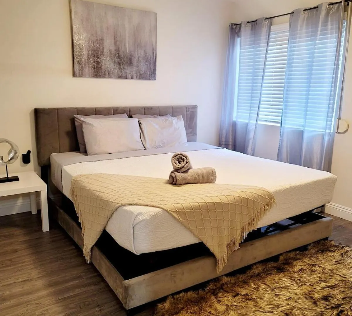 הוילה לאס וגאס Treasure Bay-3Br Pool & Hot Tub Oasis Near T Strip 0*,  ארצות הברית