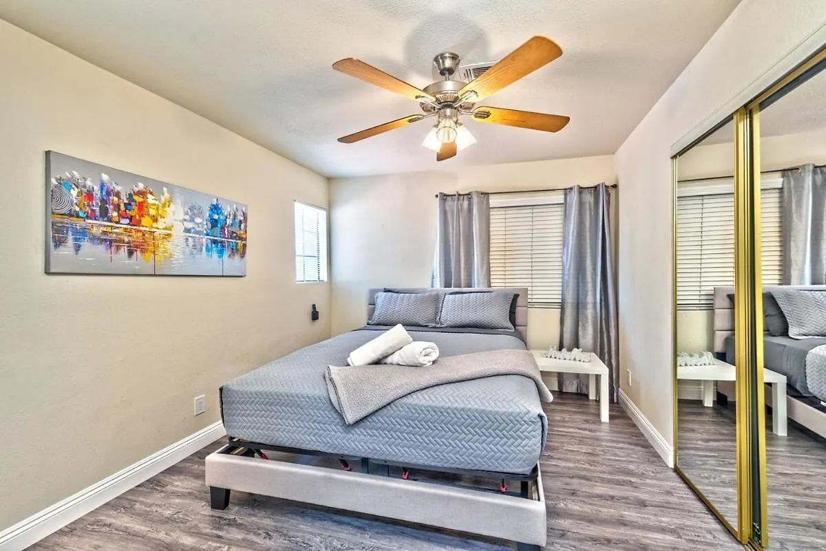 הוילה לאס וגאס Treasure Bay-3Br Pool & Hot Tub Oasis Near T Strip בית נופש