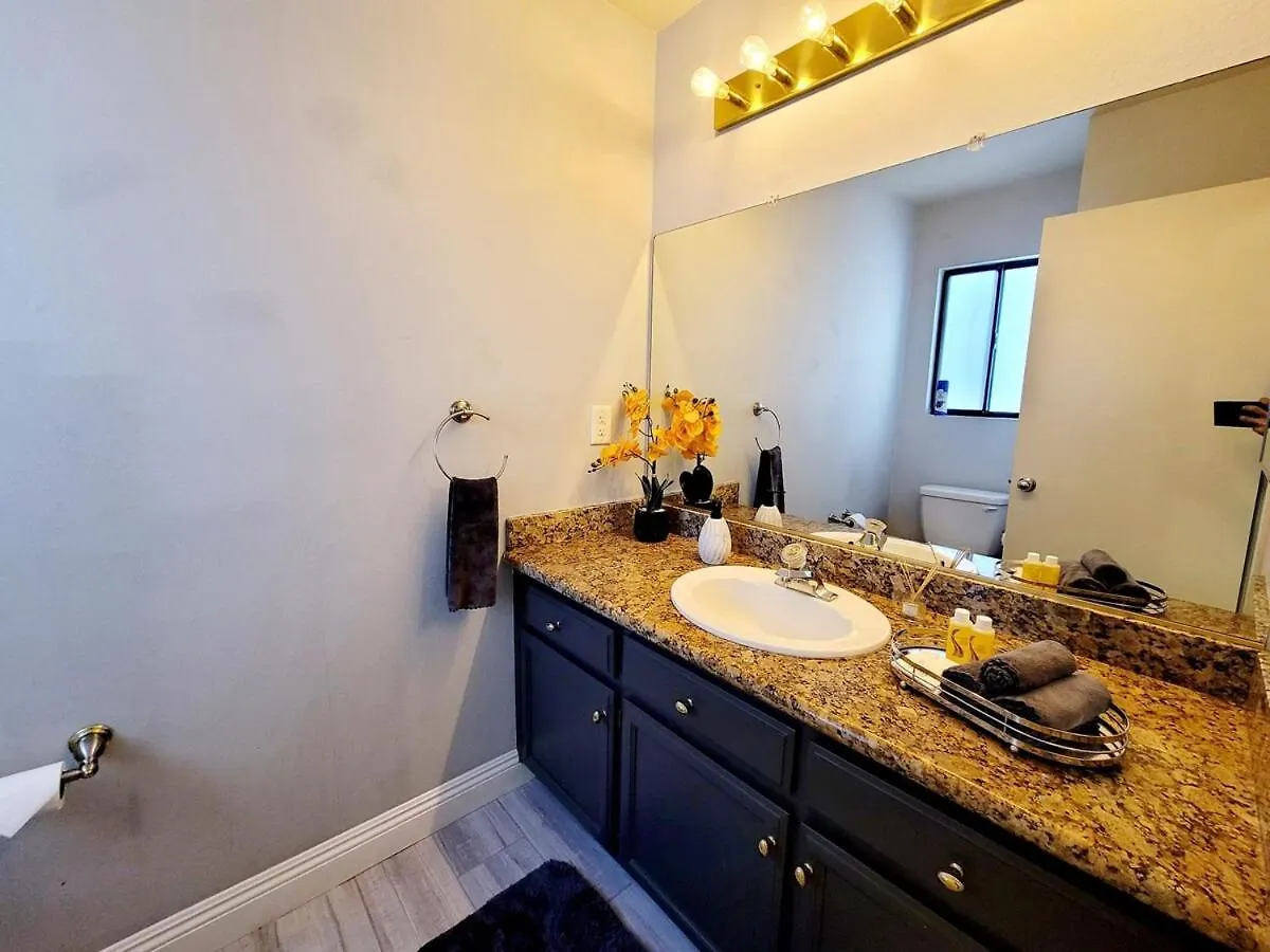 בית נופש הוילה לאס וגאס Treasure Bay-3Br Pool & Hot Tub Oasis Near T Strip ארצות הברית